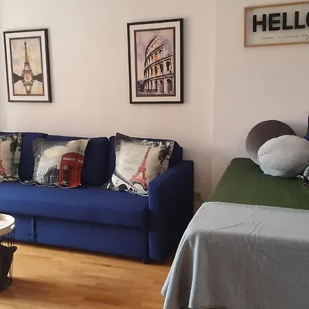 Piso Con Amplia Terraza Gratis Parking En La Calle Cerca Petfriendly